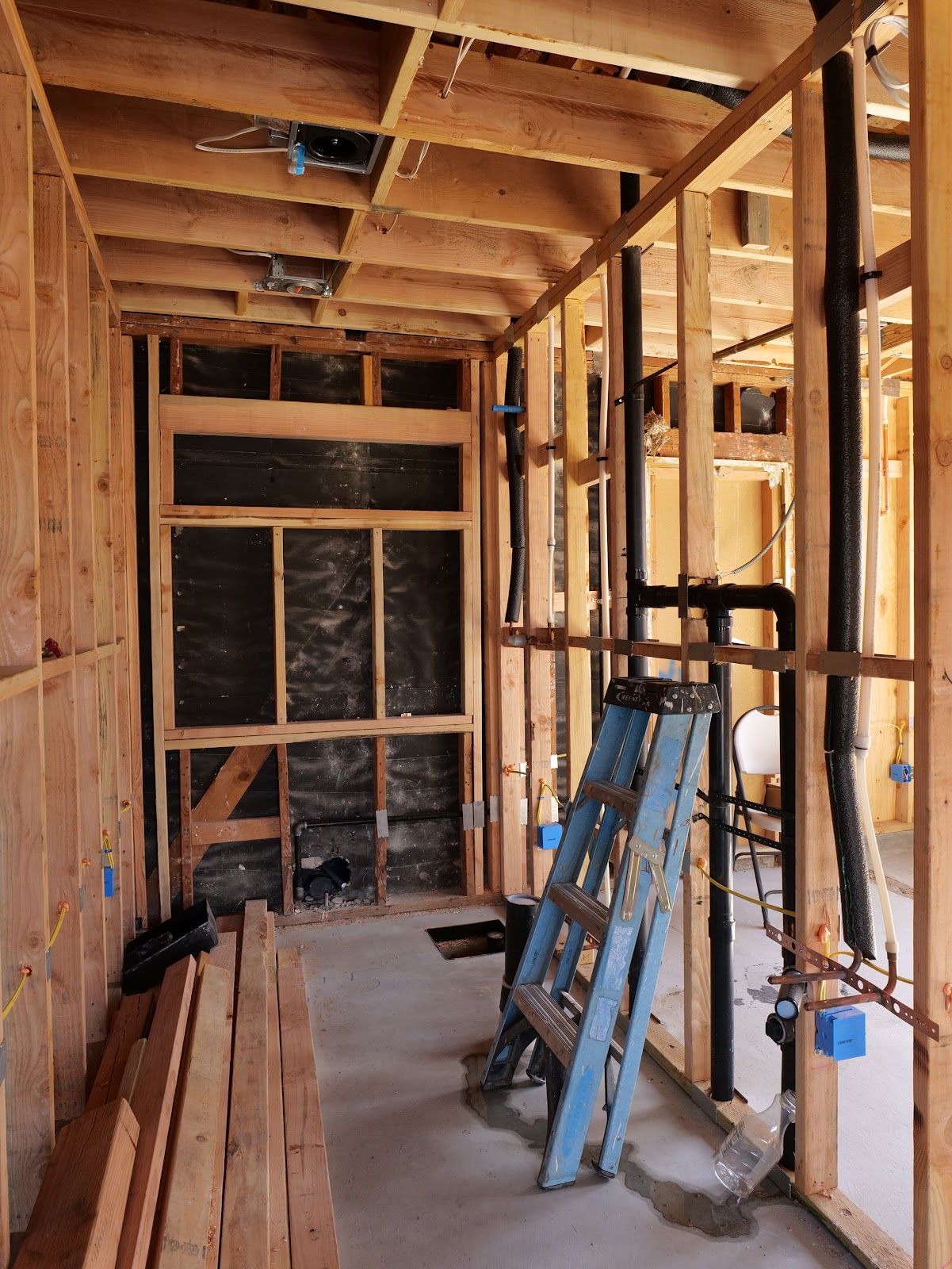 N Huntington St, San Fernando — Framing and exterior — project photo 4