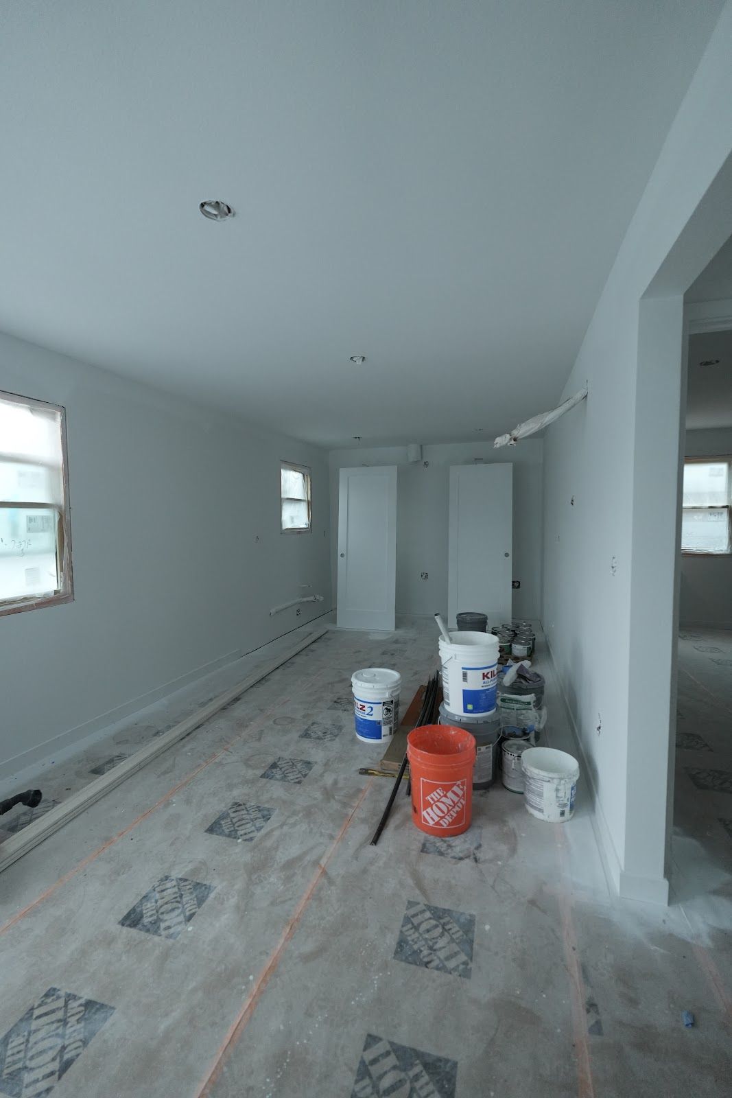 W 2nd St, Santa Ana — Exterior and interior finishing — project photo 2
