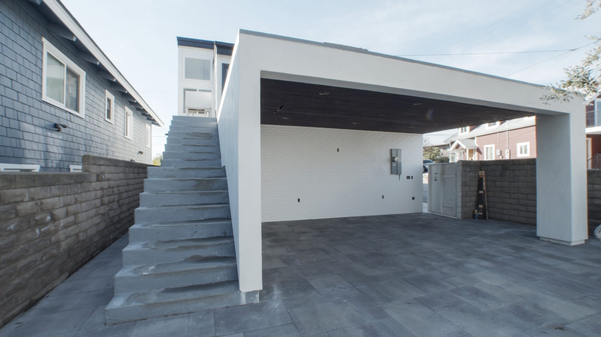 Manhattan Beach Backyard Remodel - Photo 12