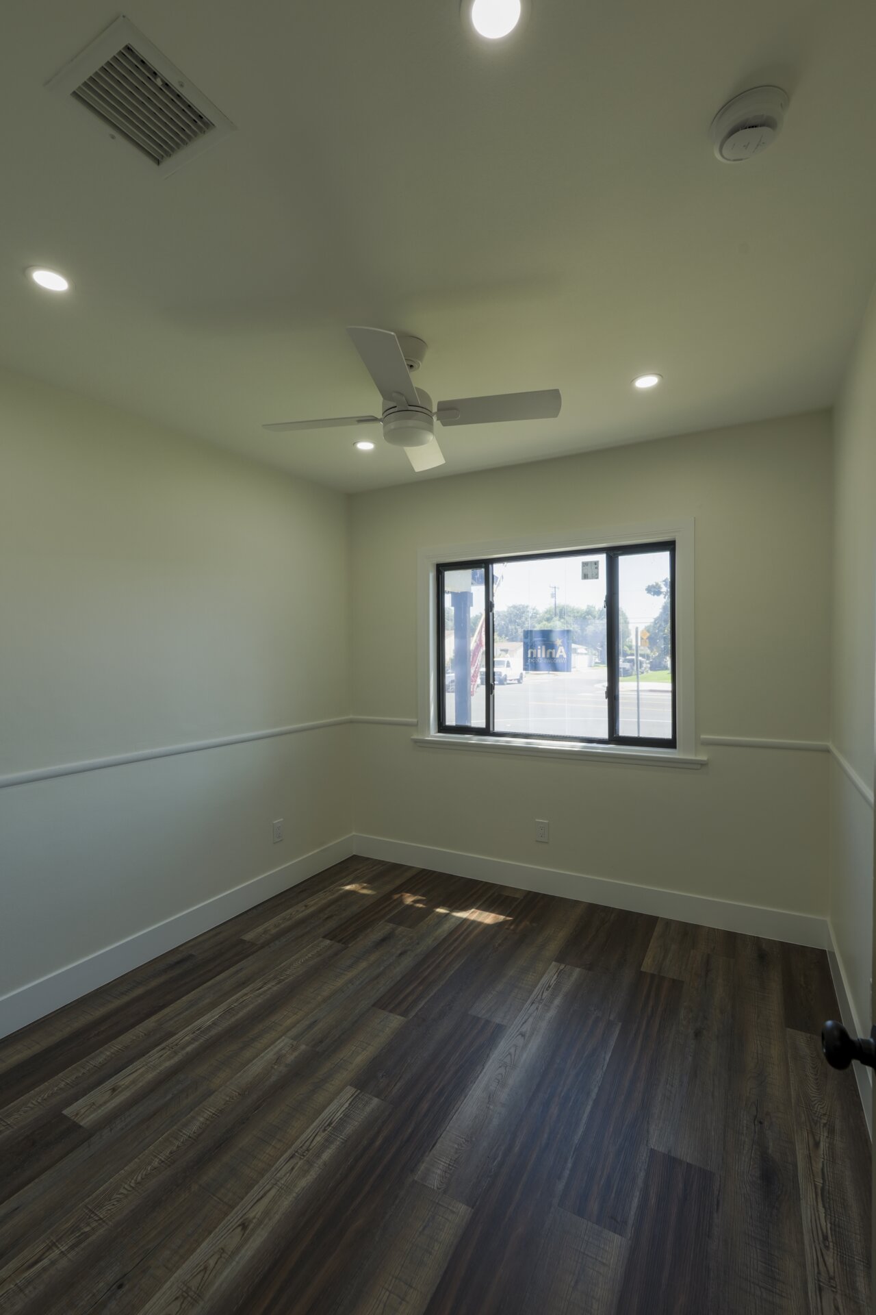 Mines Blvd Full Home Remodel - Photo 9