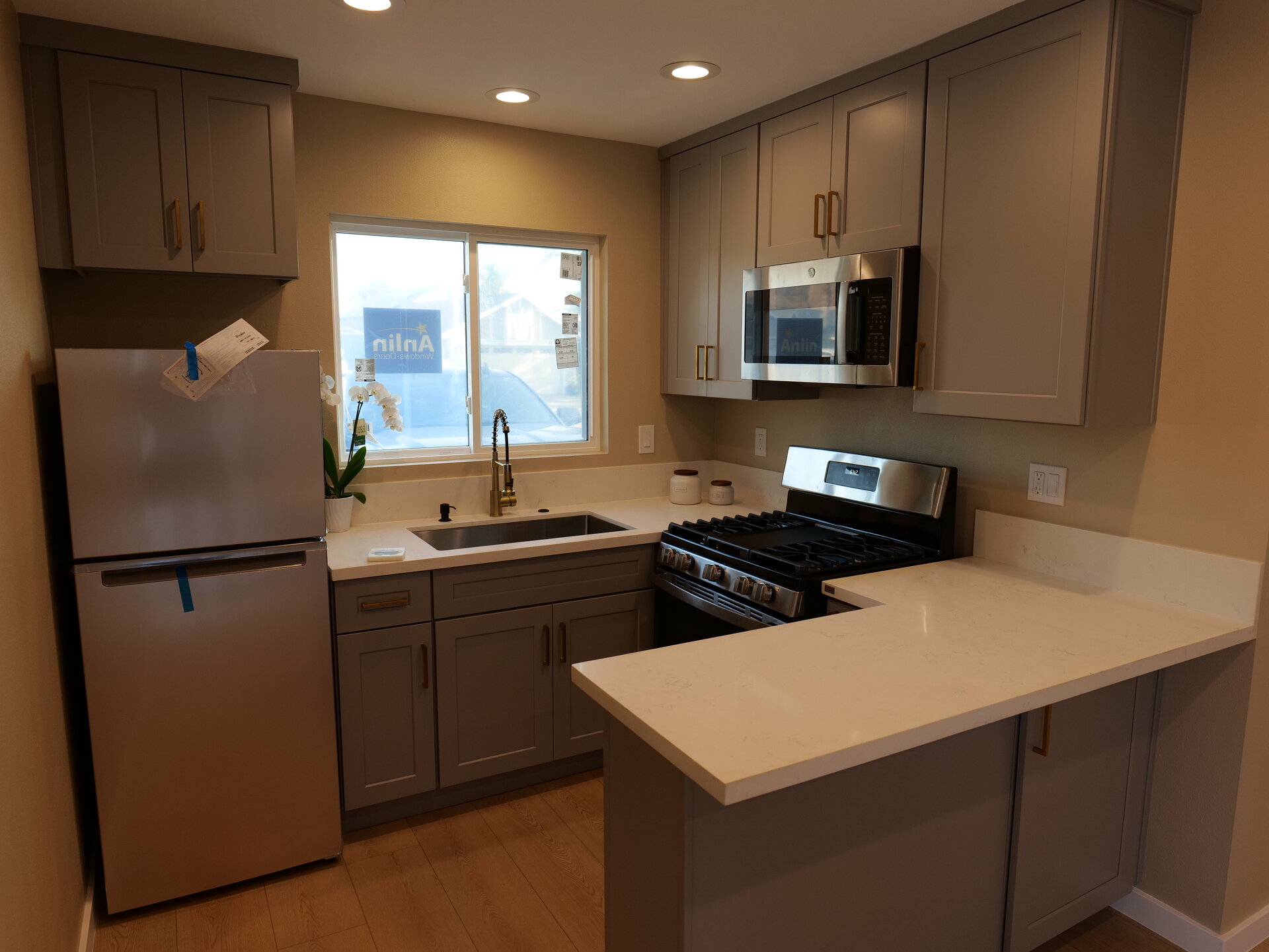Monterra Dr Garage Conversion - Photo 12