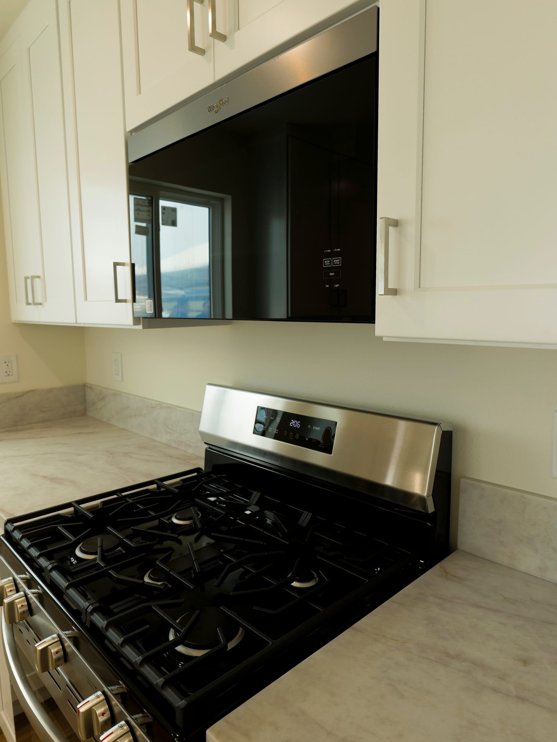 Wichshire Ave Garage Conversion - Photo 8